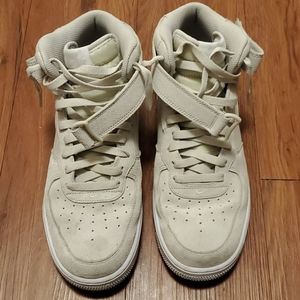Nike Air Force 1 Mid